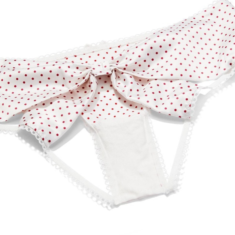 Victoria’s Secret Bow cutout back open panty